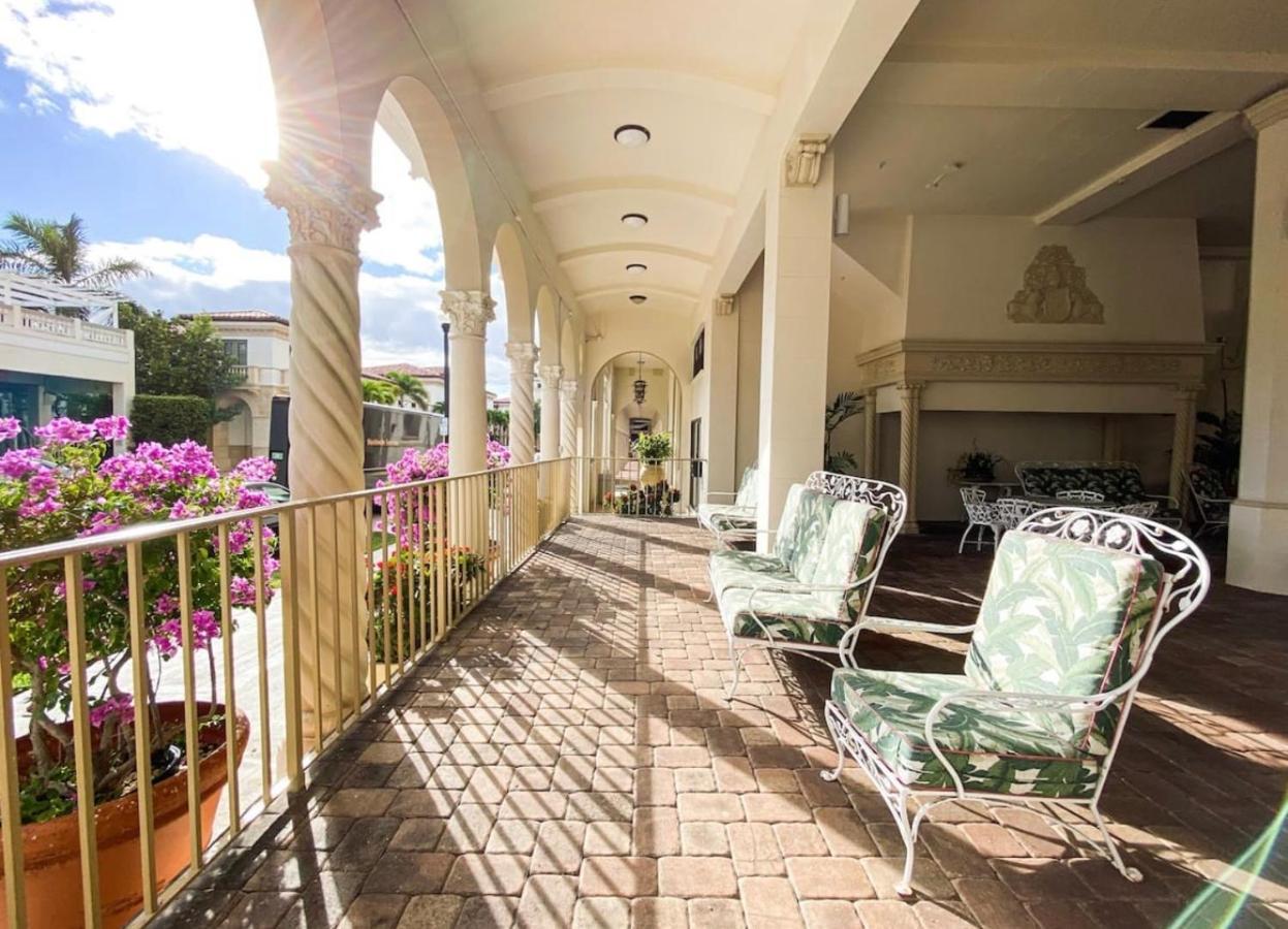 King Bed Mermaid Suite - Heart Of Palm Beach, Free Parking Included Eksteriør billede